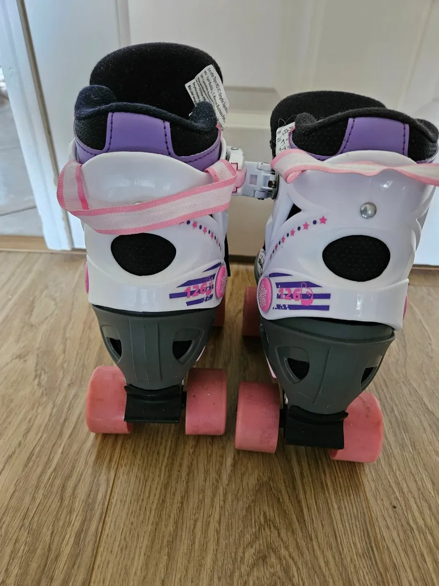Girls Roller Skates Size 33-36 - Image 2