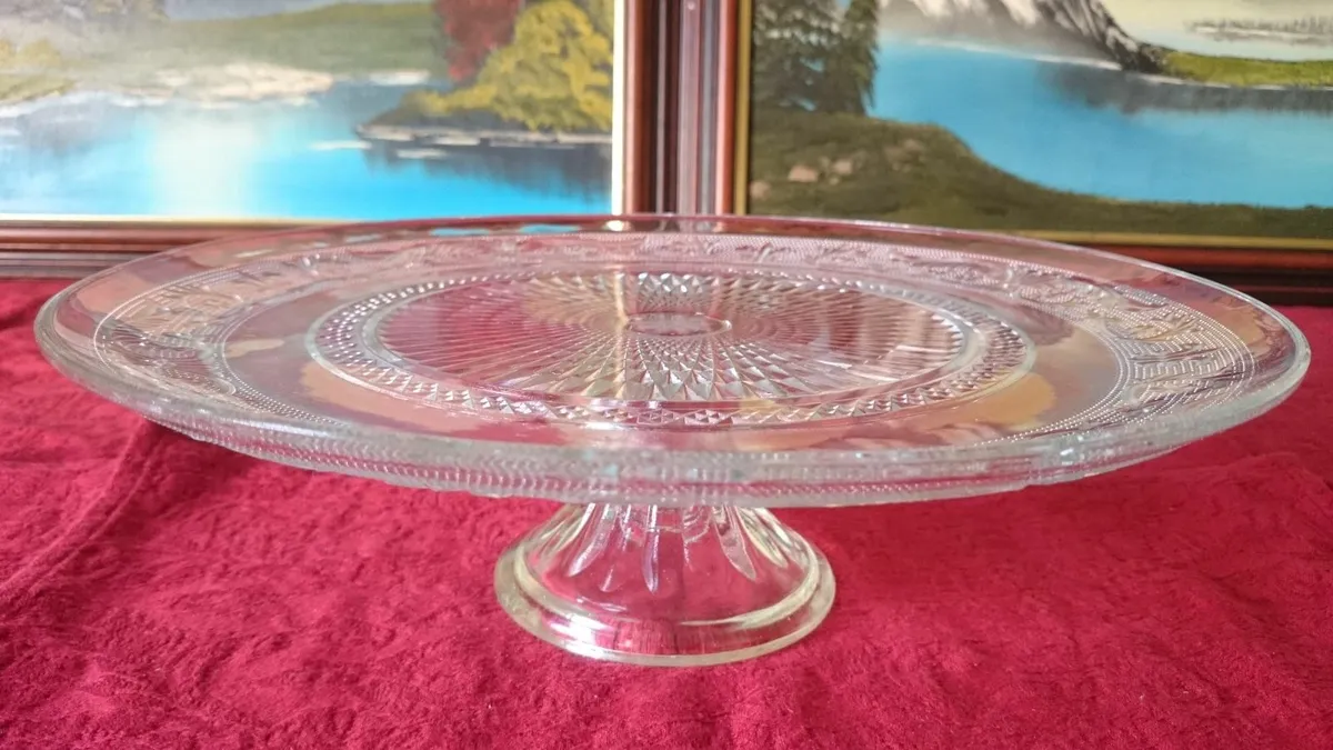 Vintage Cut Glass Art Deco Footed Cake Stand - Image 1