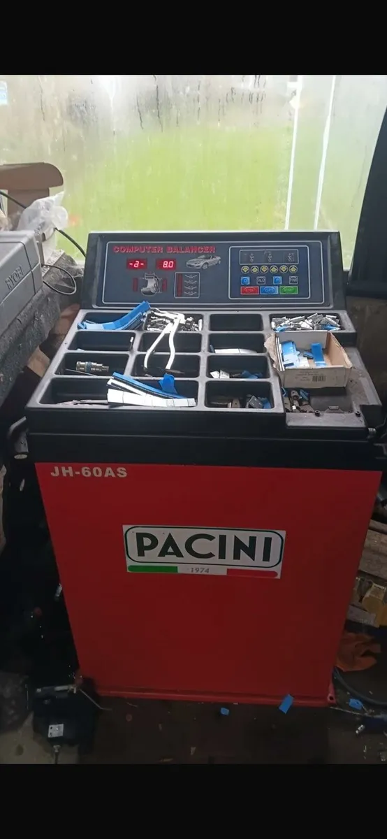 Tyre machines 90+ tyres all new - Image 2