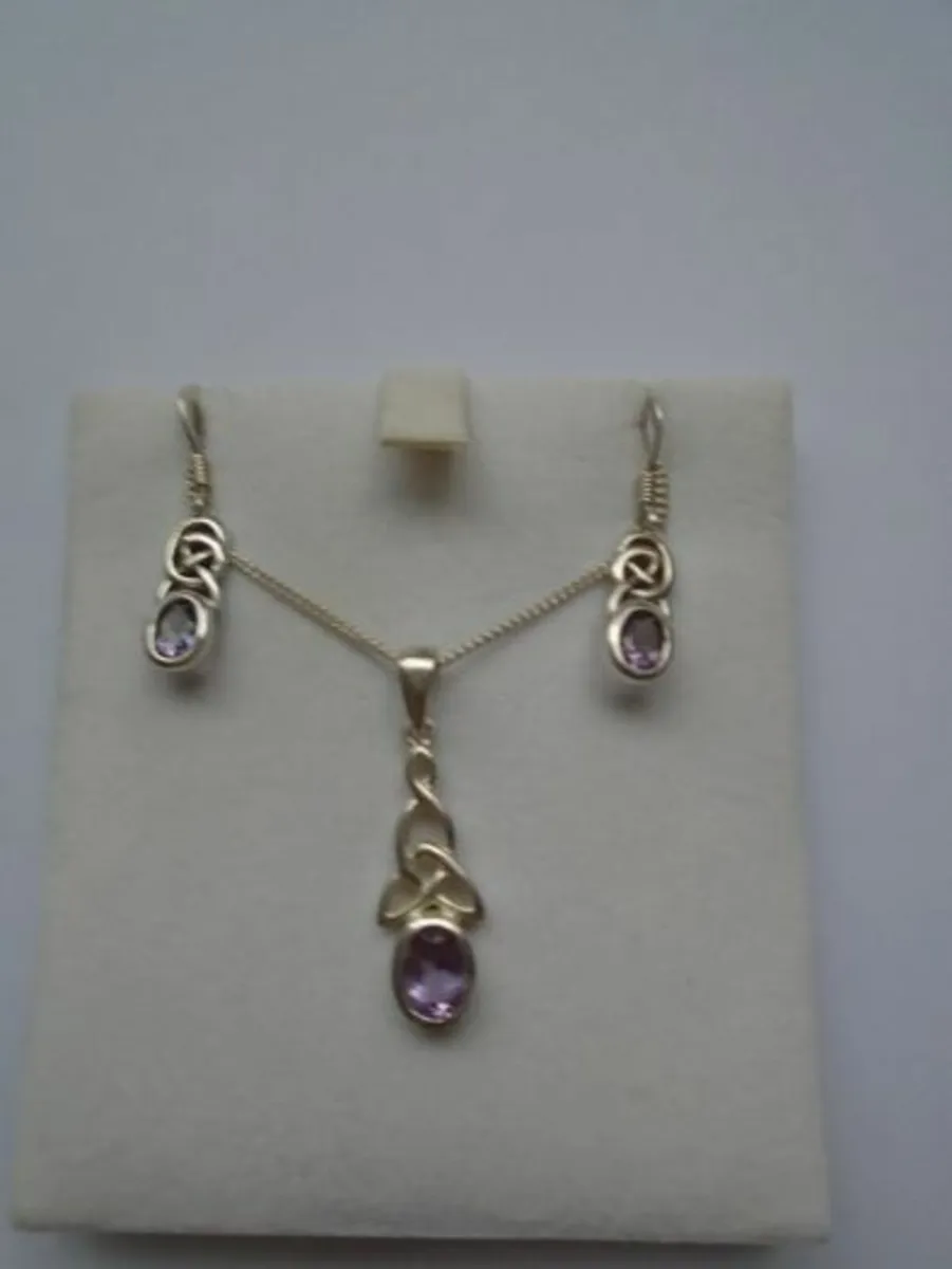 Silver/Amethyst jewellery set, Pendant/earrings - Image 4