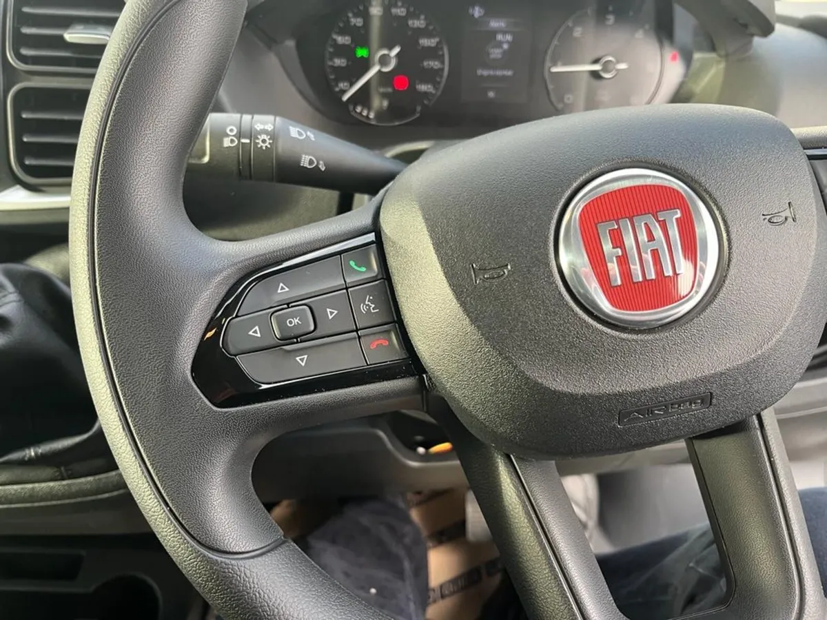 Fiat ducato 35. 2.2 140 HP Tecnic - Image 2