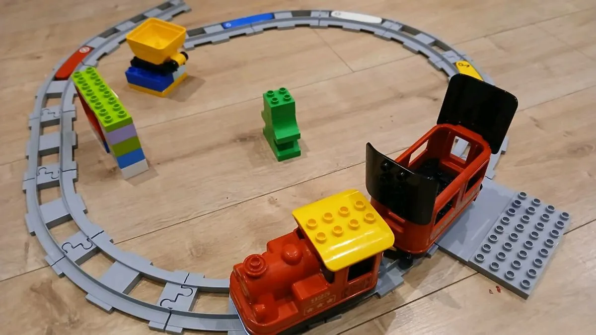 Duplo Train and Tracks - Image 2