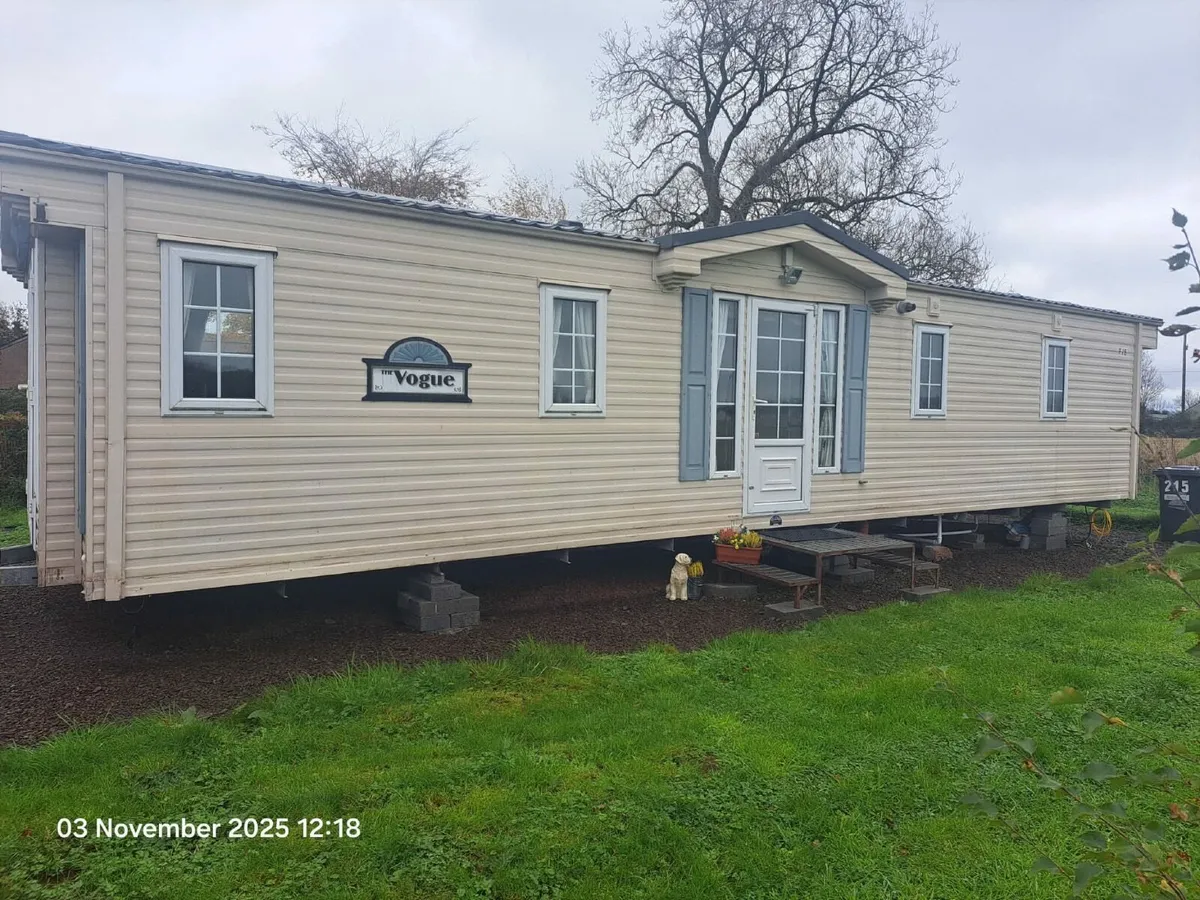 Mobile homes - Image 1