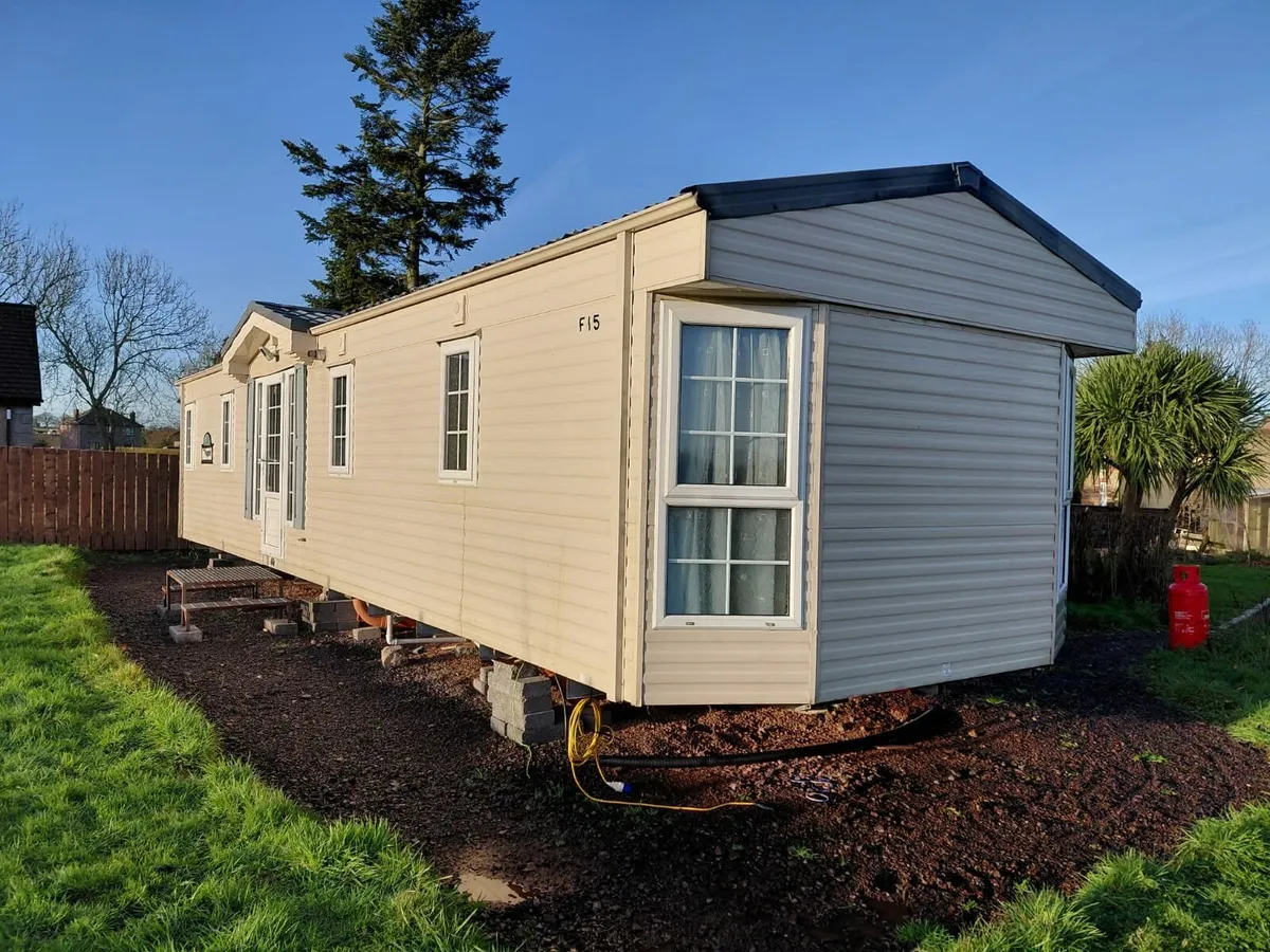 Mobile homes - Image 2