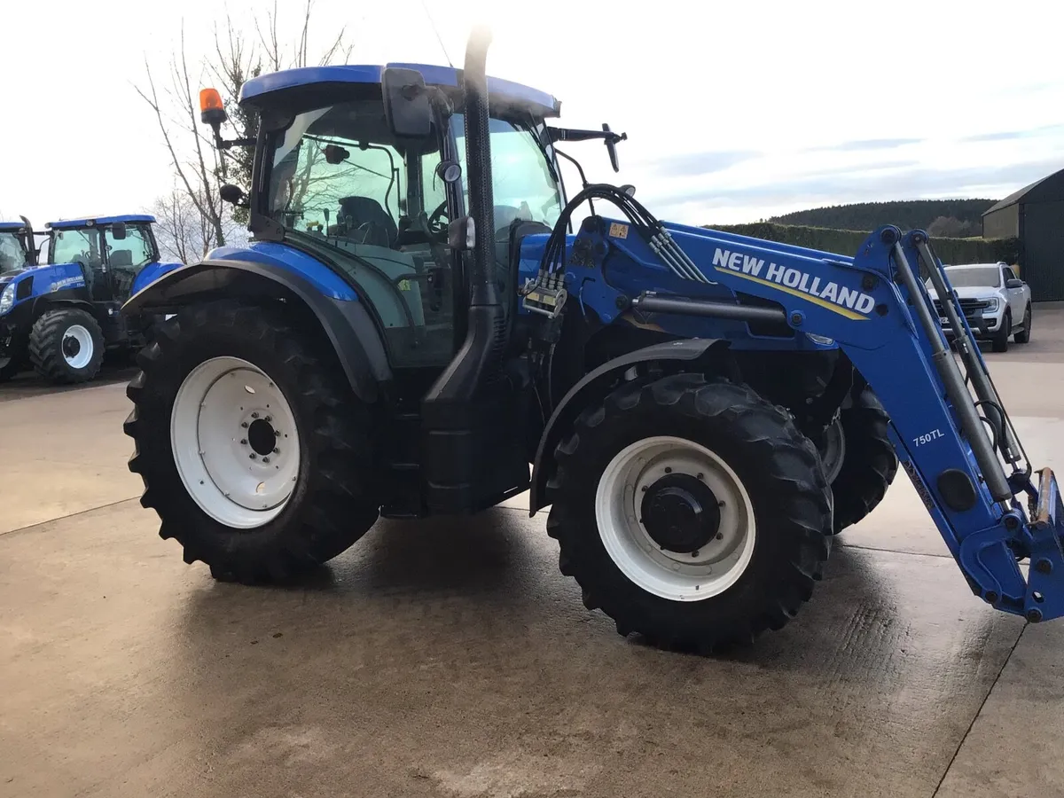 New Holland - Image 2