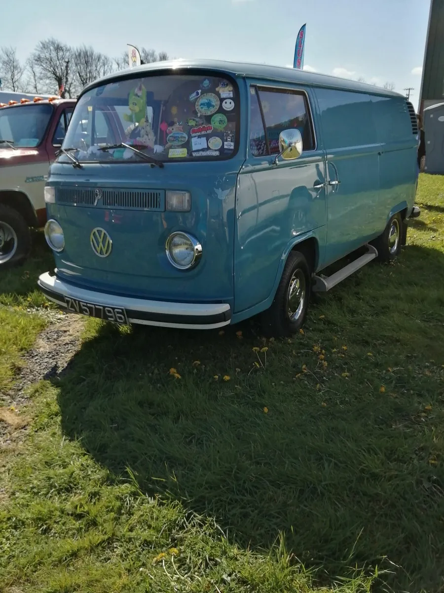 Volkswagen Transporter 1973 - Image 1