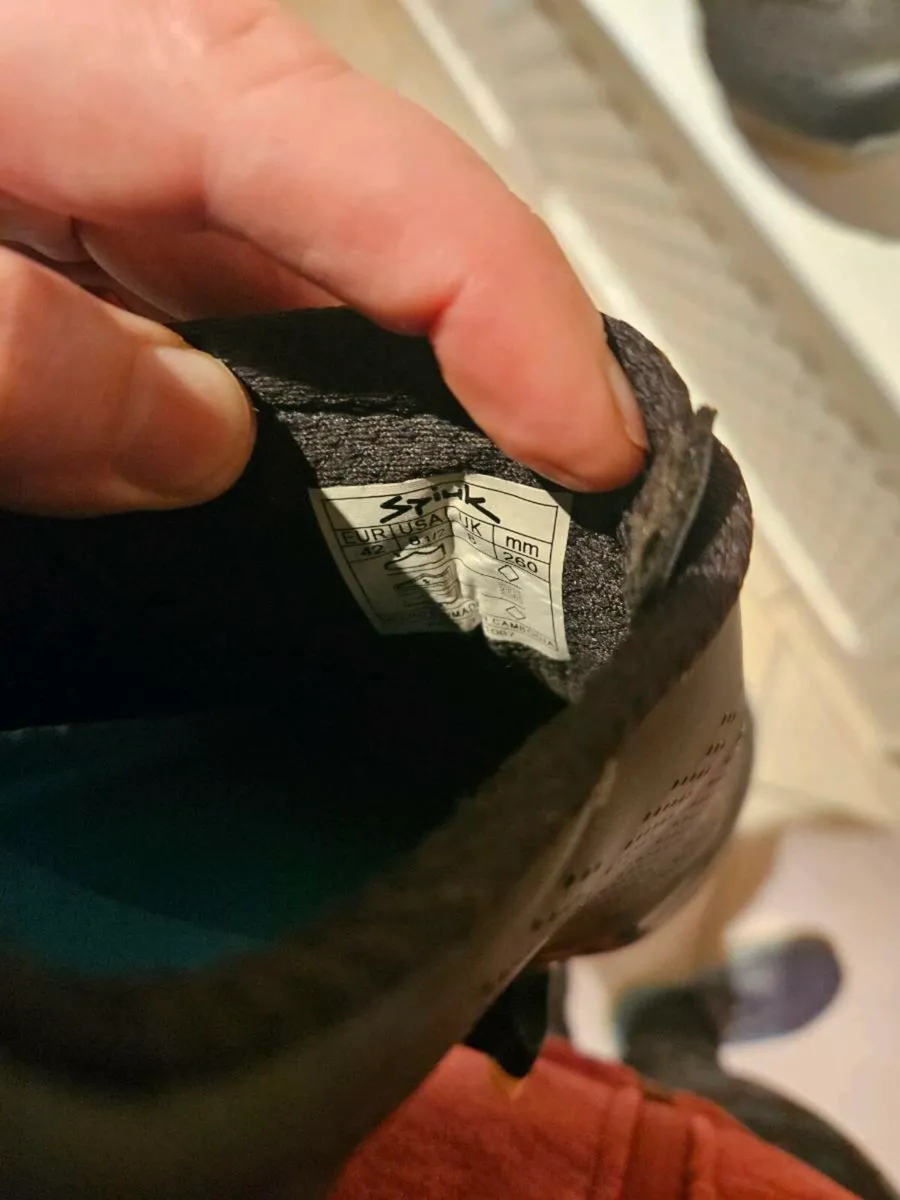 Cycling shoes size 8uk 42eur - Image 4