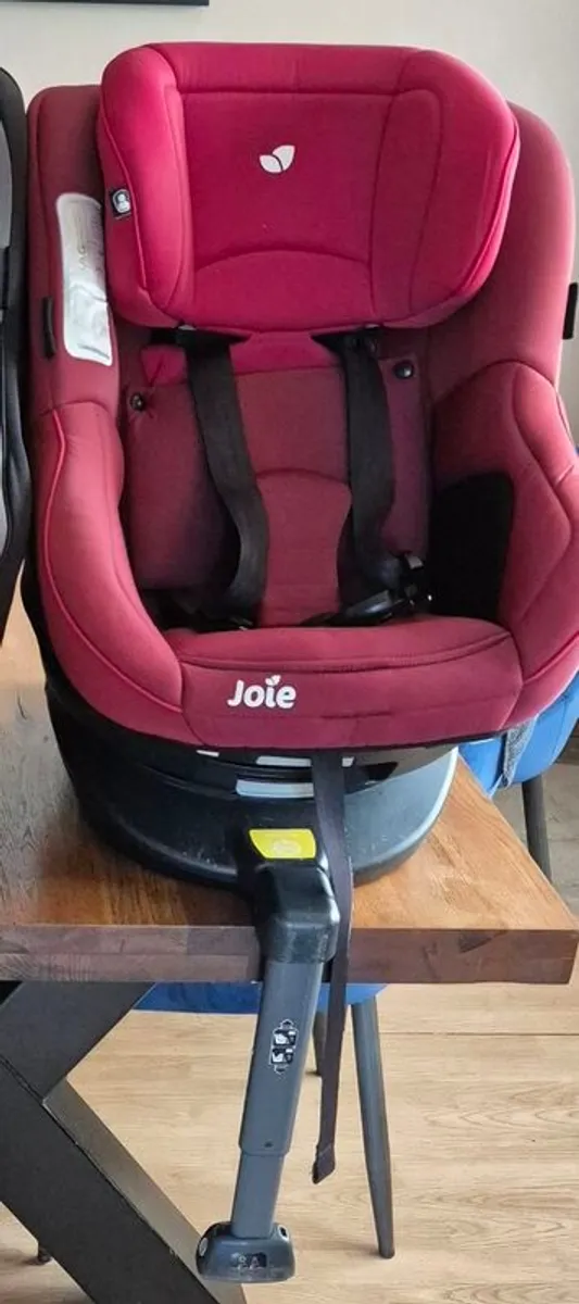 Joie 360 Spin Car Seats - Image 1