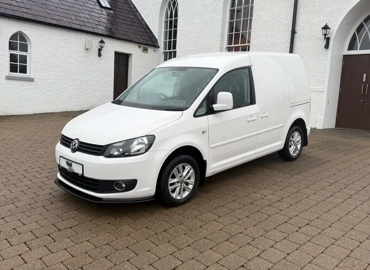 2014 Volkswagen Caddy 1.6 tdi 102bhp NO VAT! - Image 3