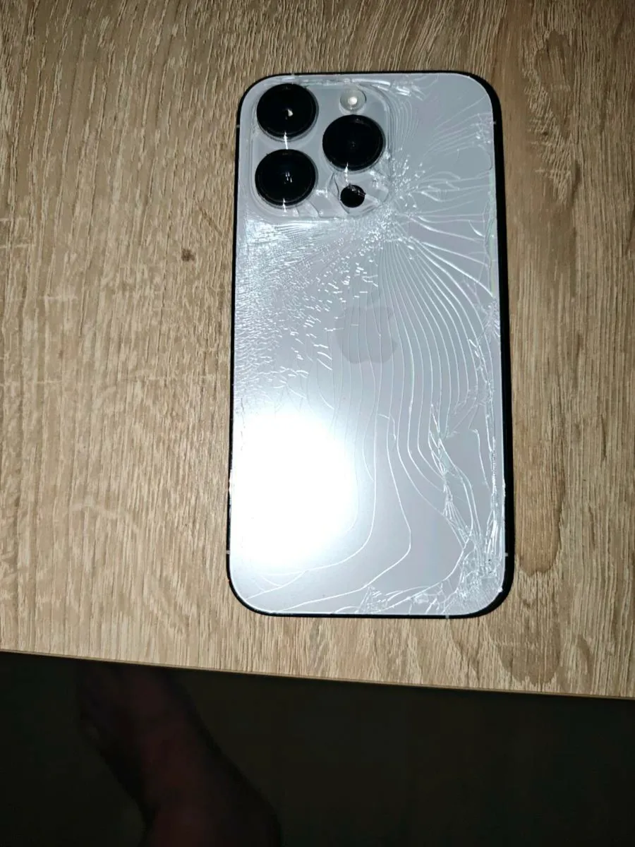 iPhone 14 pro - Image 2