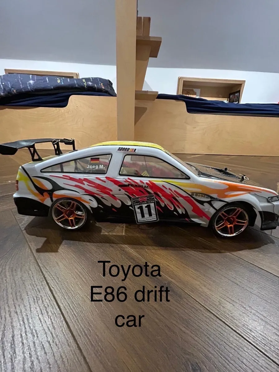 Model remote control car Toyota E86 drift - Image 1
