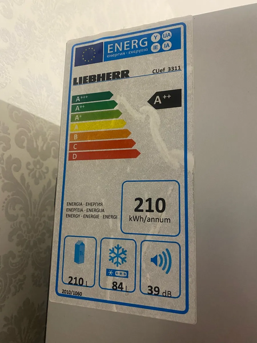 Liebherr fridge freezer A rated - Image 2