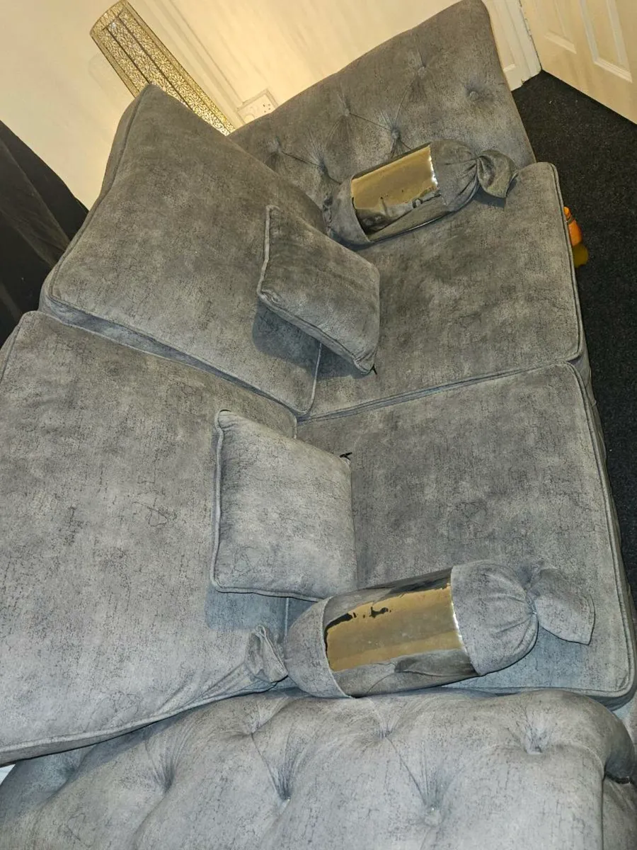 Sofa suite - Image 3