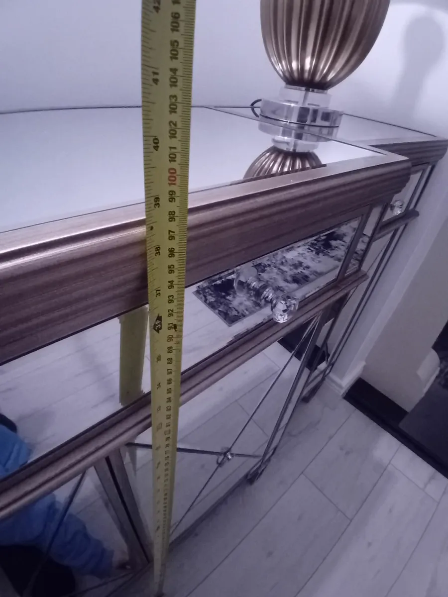 Glass sideboard - Image 4