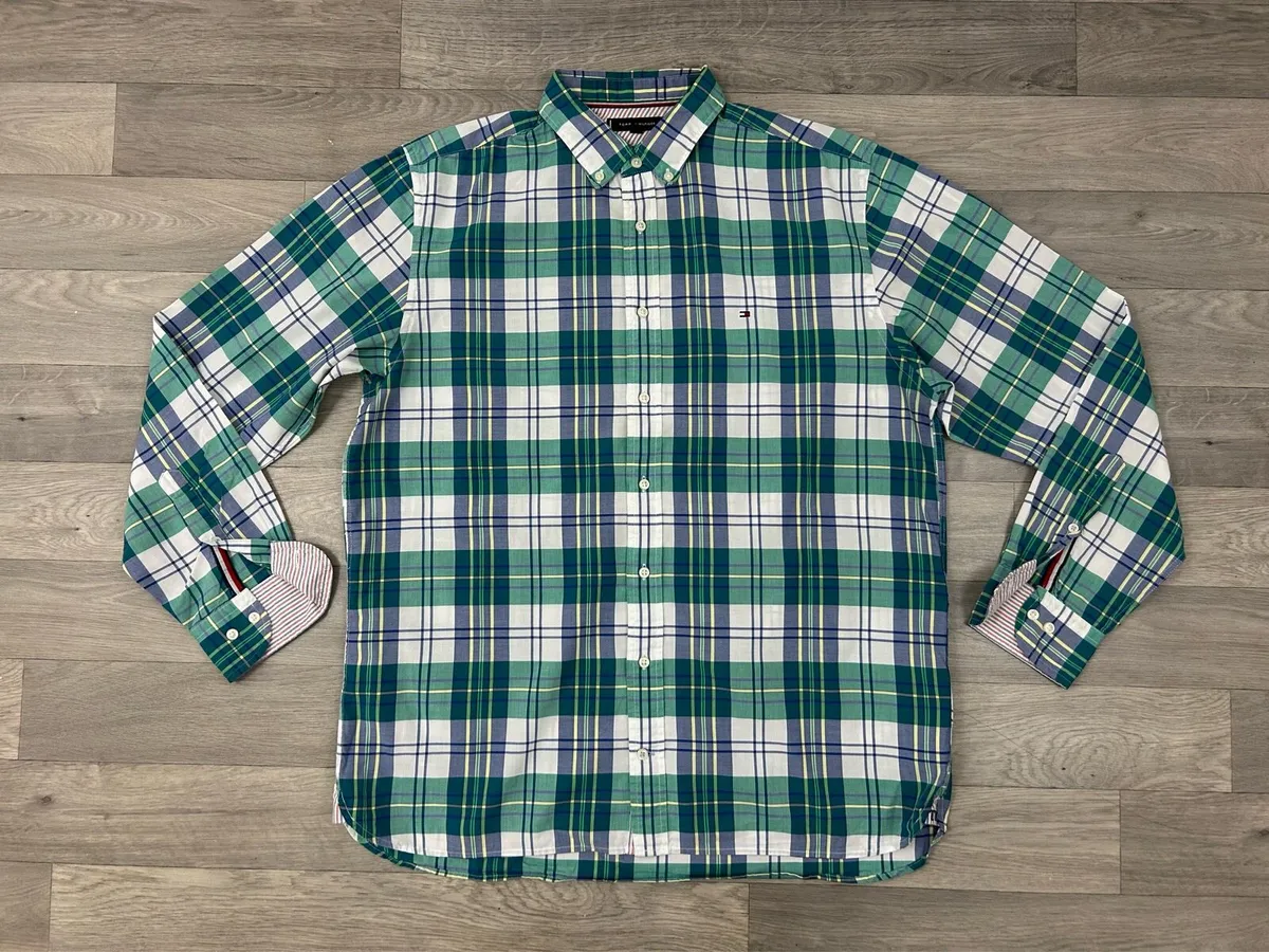 Tommy Hilfiger Button Down Check Shirt Mens XL - Image 1
