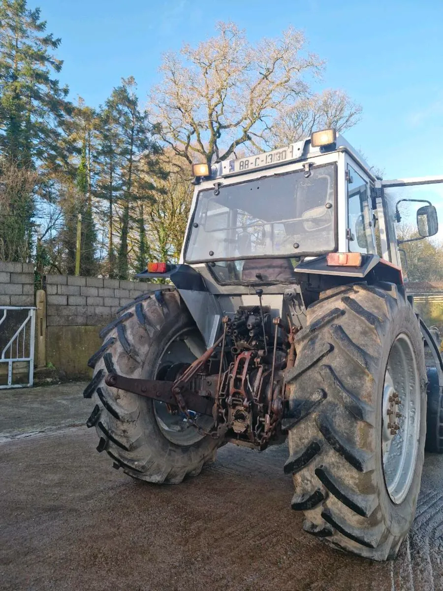 Massey 390 - Image 2