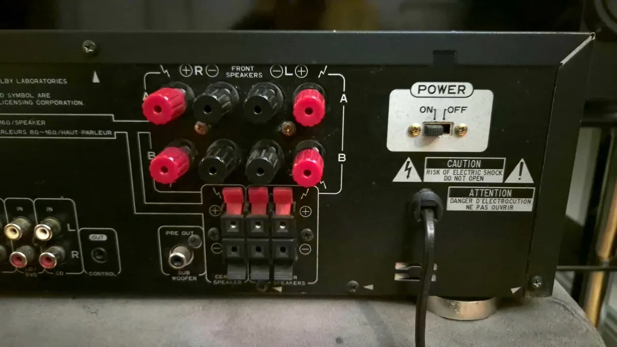 Pioneer VSX-405RDS AV surround receiver - Image 4