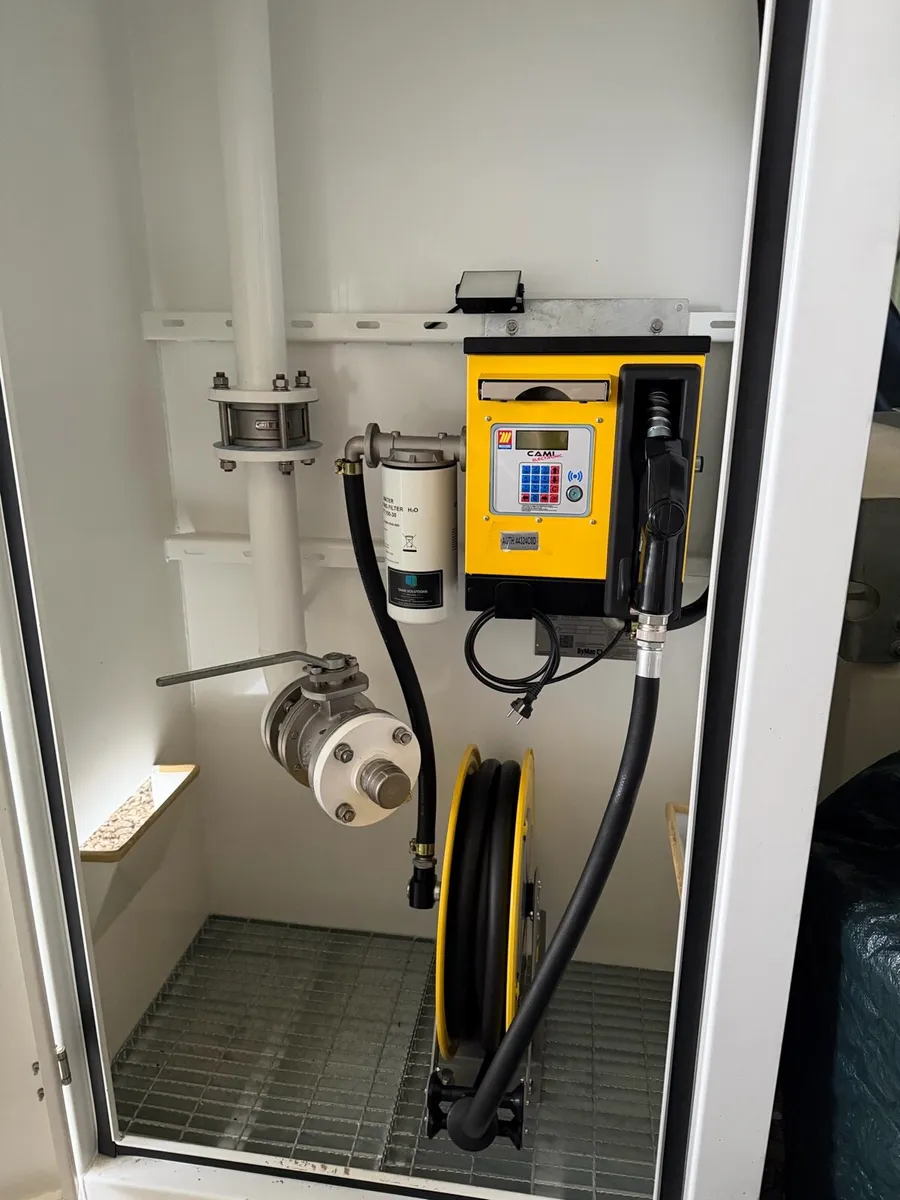 Bund diesel tank - Image 3