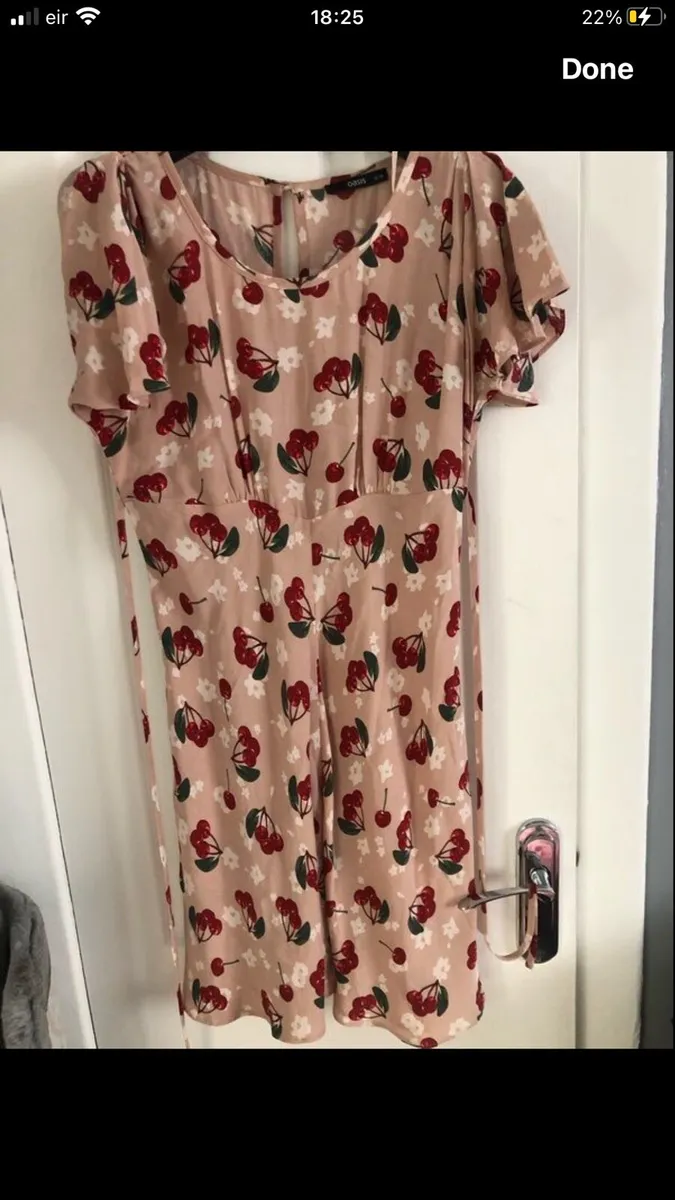 Ladies oasis stunning dress size 10 €5 - Image 4