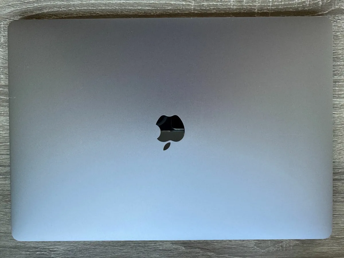 MacBook Pro 16" 2019 i7-9750H | 16GB | 512GB | 4GB - Image 3
