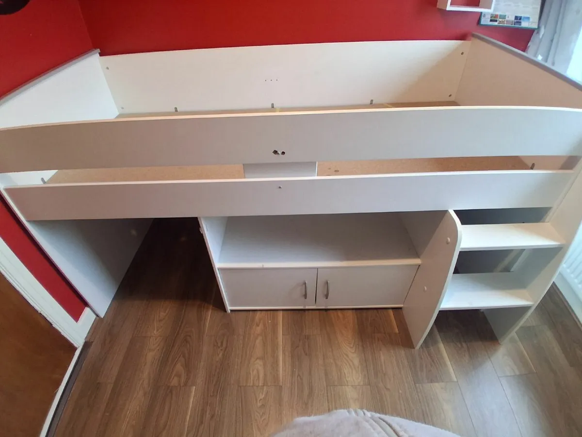 Mid sleeper bed - Image 1