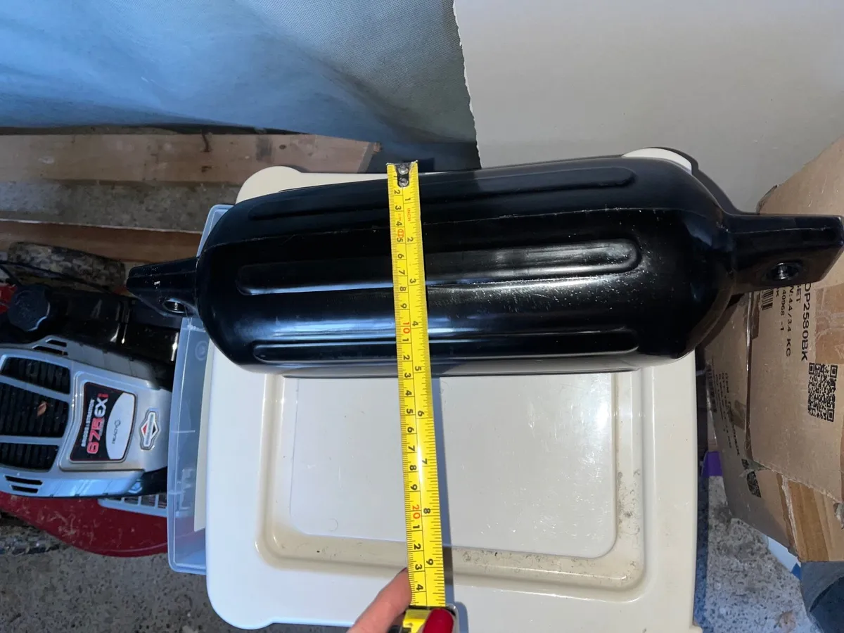 Boat buoys - Image 2