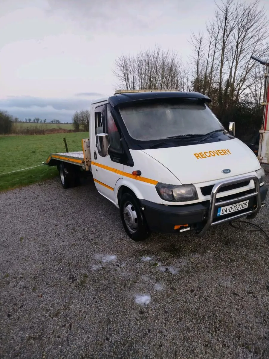 Ford transit recovery truck 3.5ton - Image 1