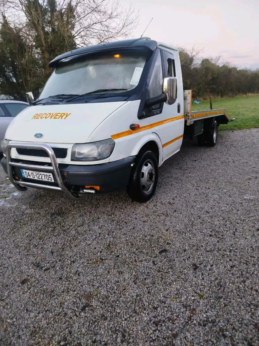 Ford transit recovery truck 3.5ton - Image 4