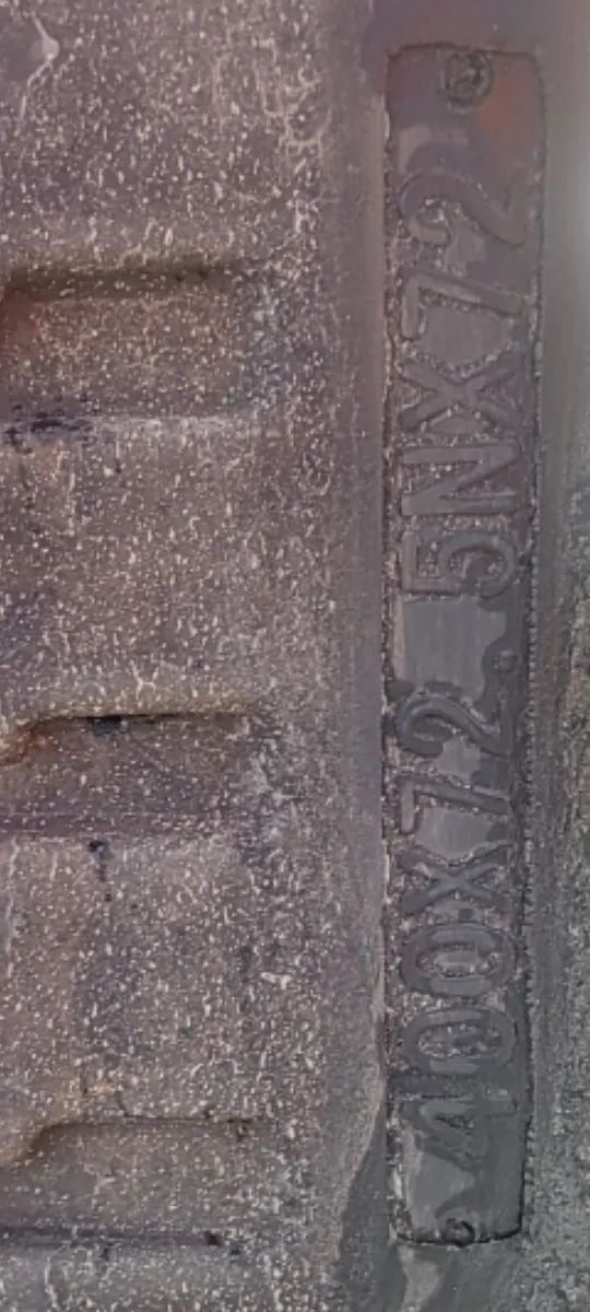 Hitachi rubber tracks - Image 4