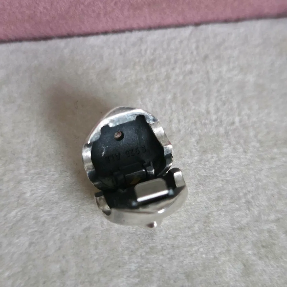 Pandora heart clip charm with pink cubic zirconia - Image 4