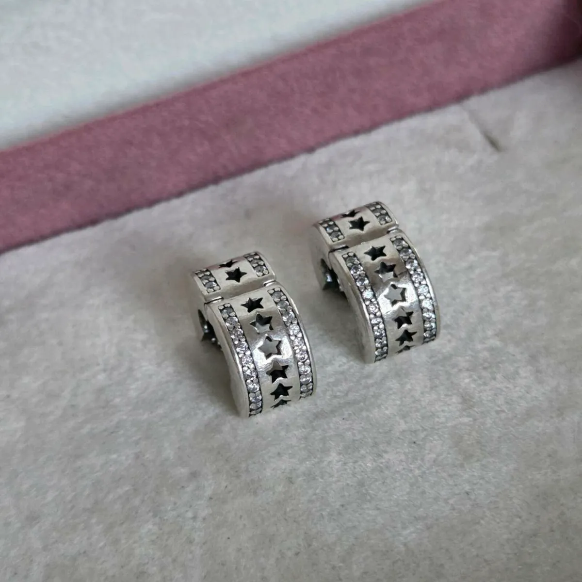 Pandora pave row of stars clips charm - Image 3