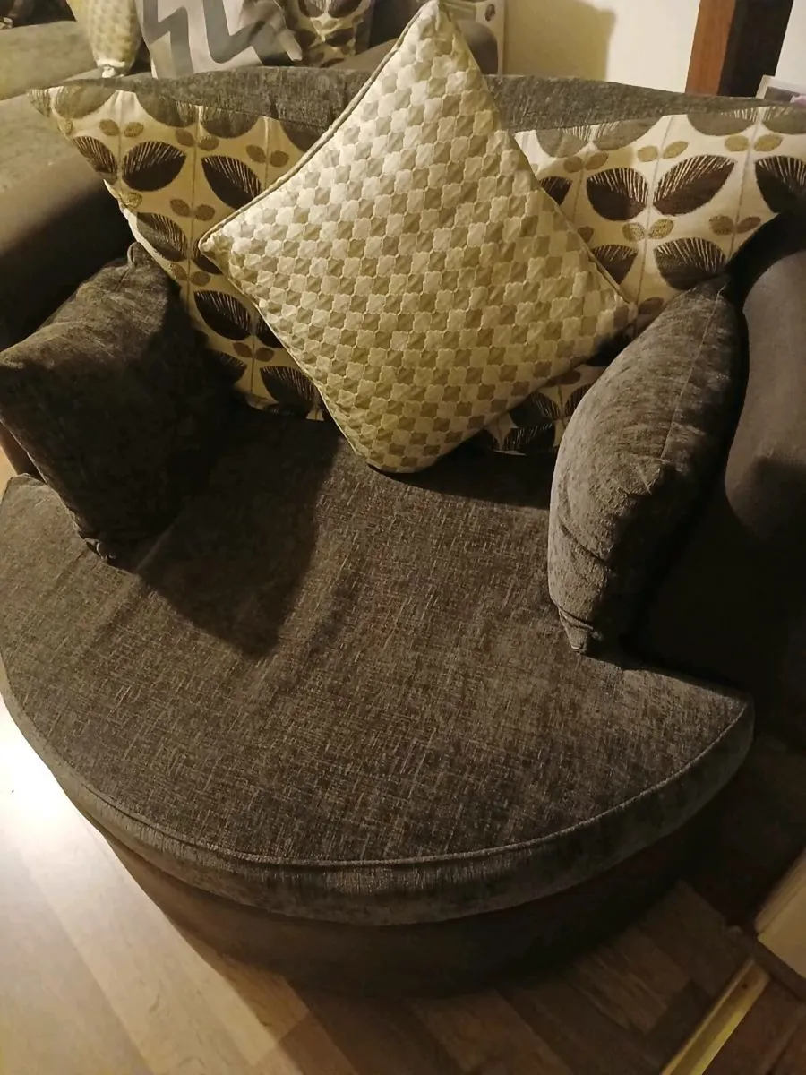 3 seater 2 seater and swivel chair - Image 3
