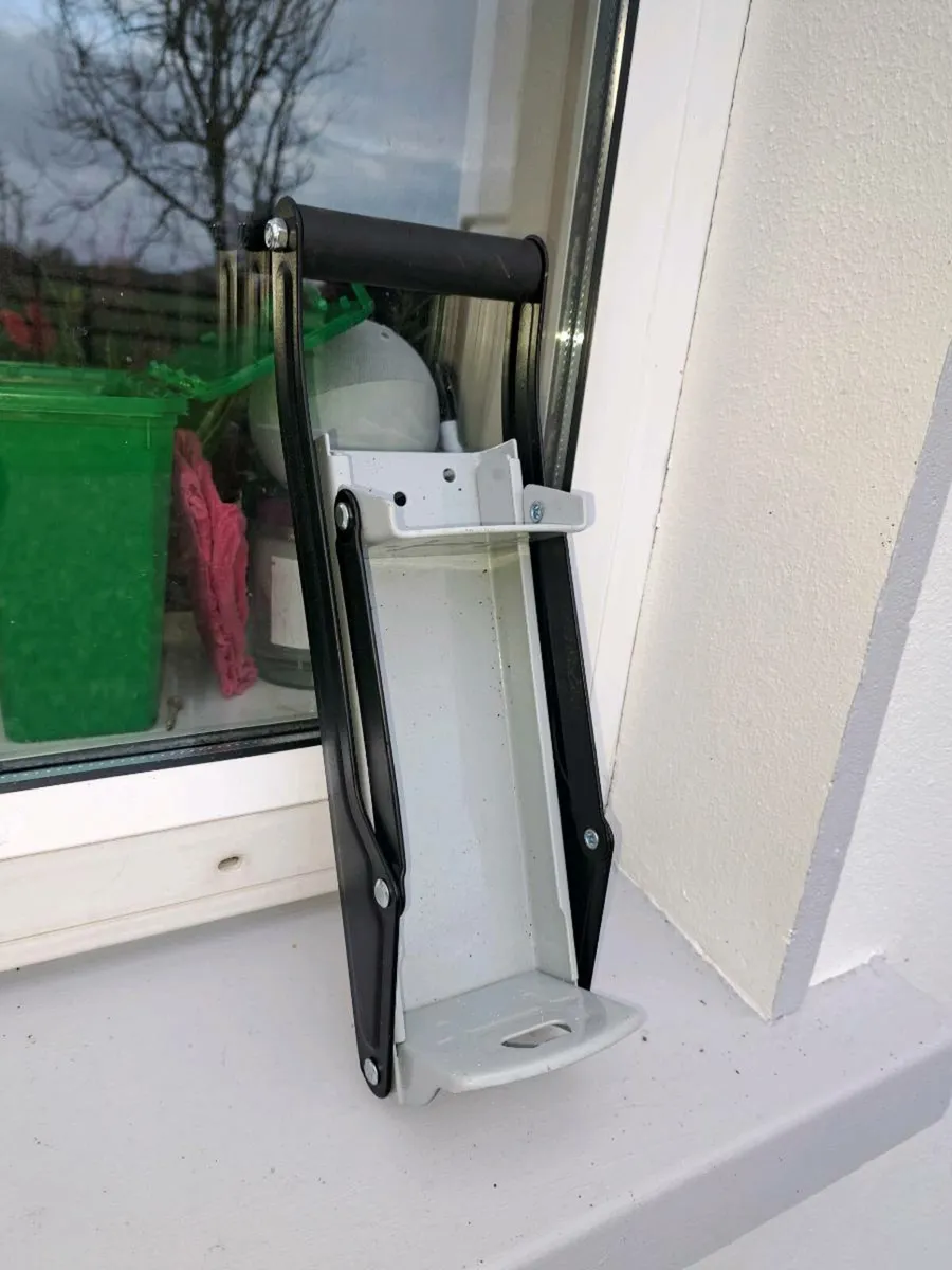 New beer  Can crusher - Image 1