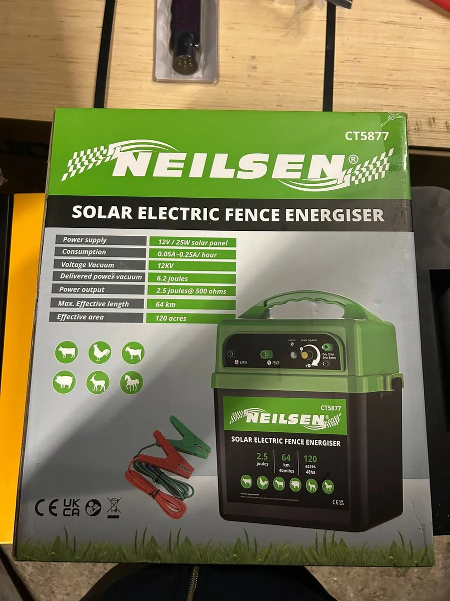 Electric Fence Solar Energiser
Power Supply : 12V - Image 4