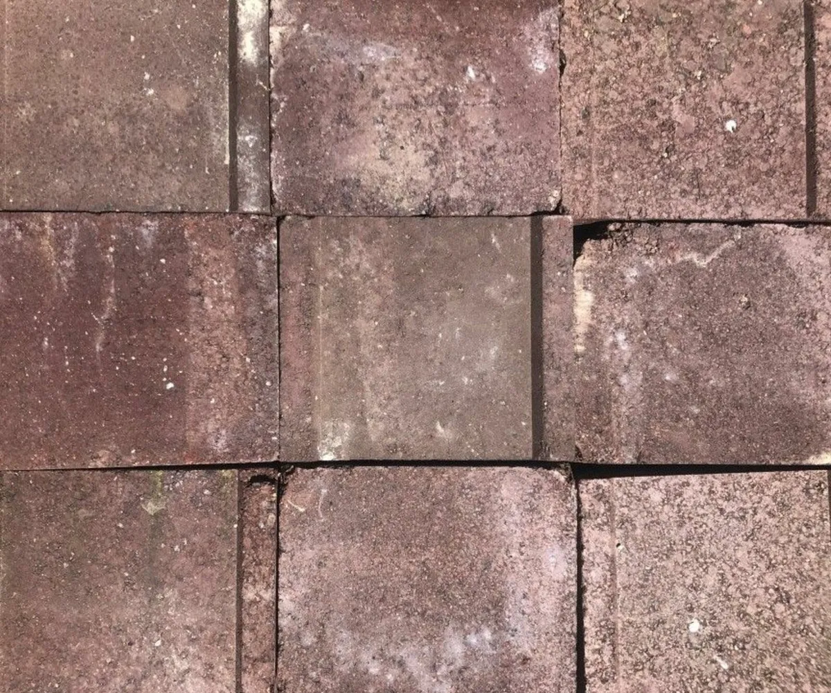 Storage Heater (Pizza Oven) Fire Bricks  €10 Each - Image 4