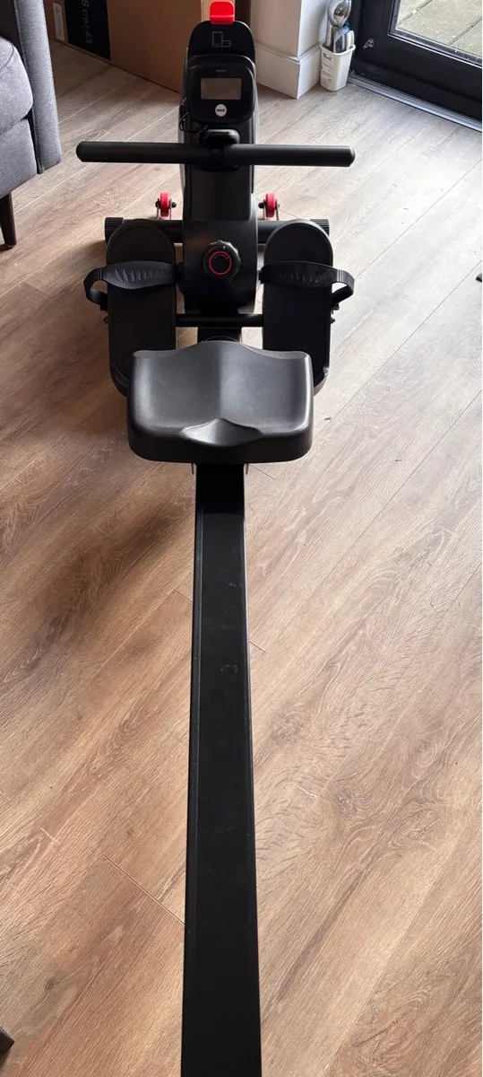 Rowing Machine - Image 1