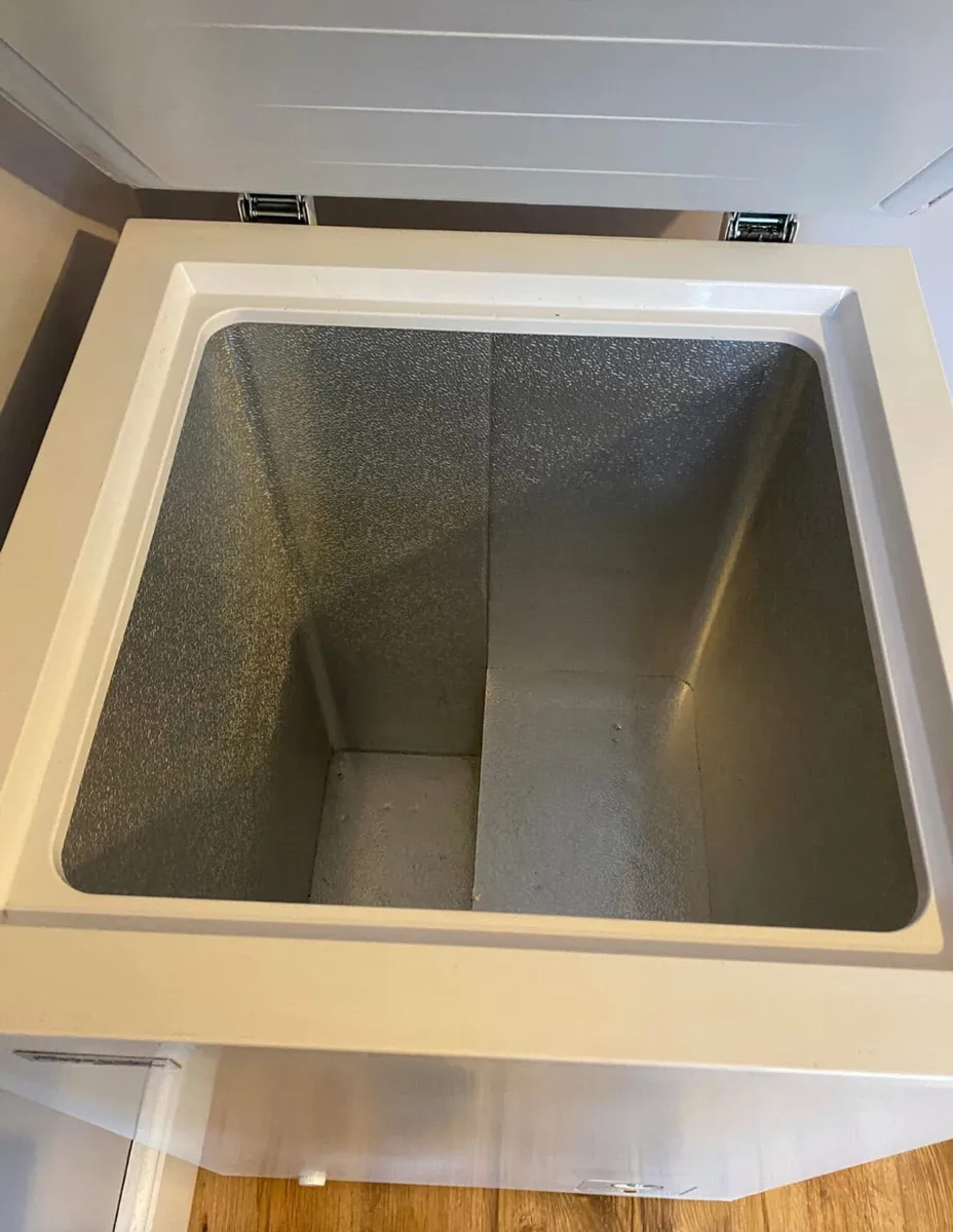 Freezer - Image 2