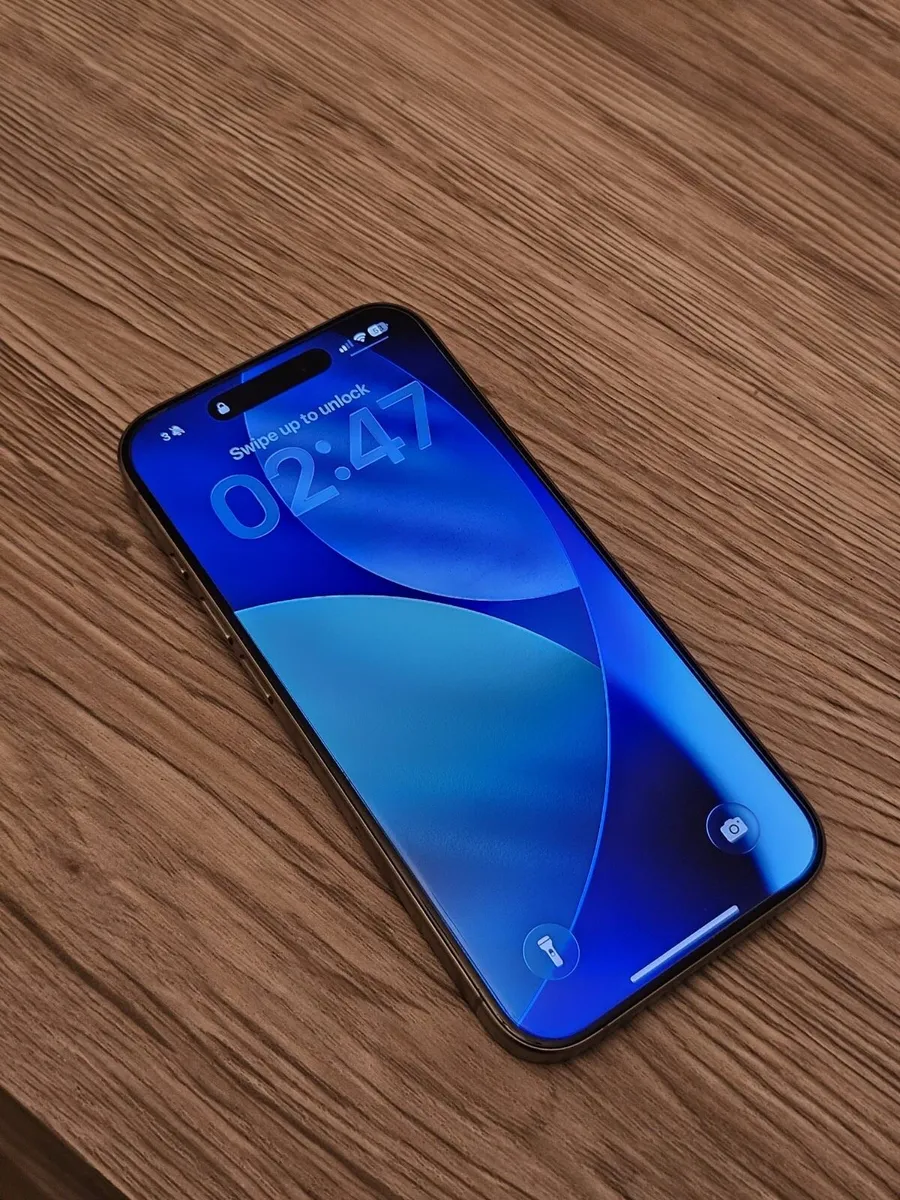 iPhone 15 Pro Grade A, 128GB - Image 2