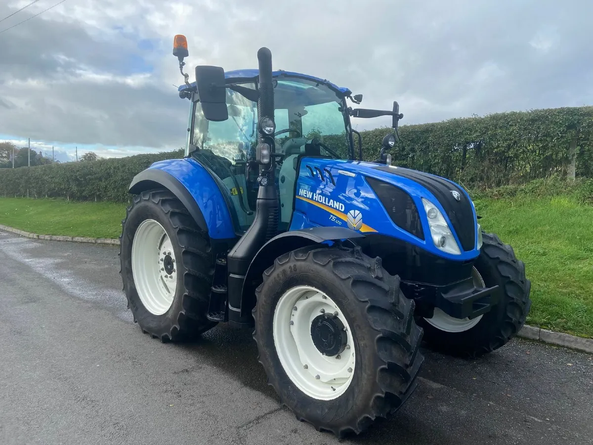 McMurray Tractors Over 30 New Holland Tractors - Image 3