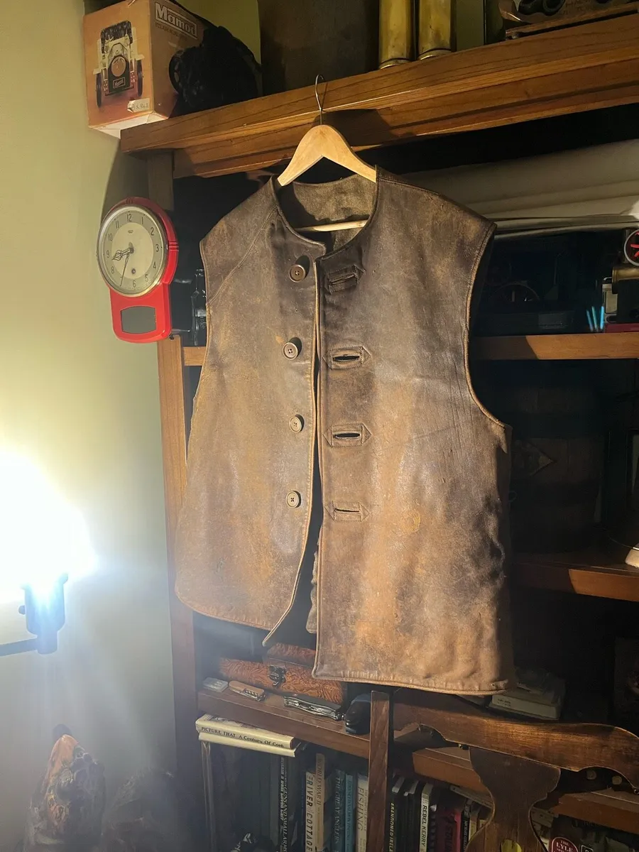 WW2 British Jerkin Leather Jacket - Image 1