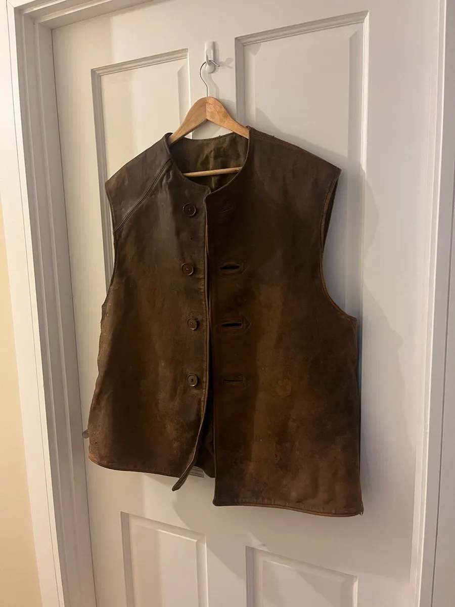 WW2 British Jerkin Leather Jacket - Image 2
