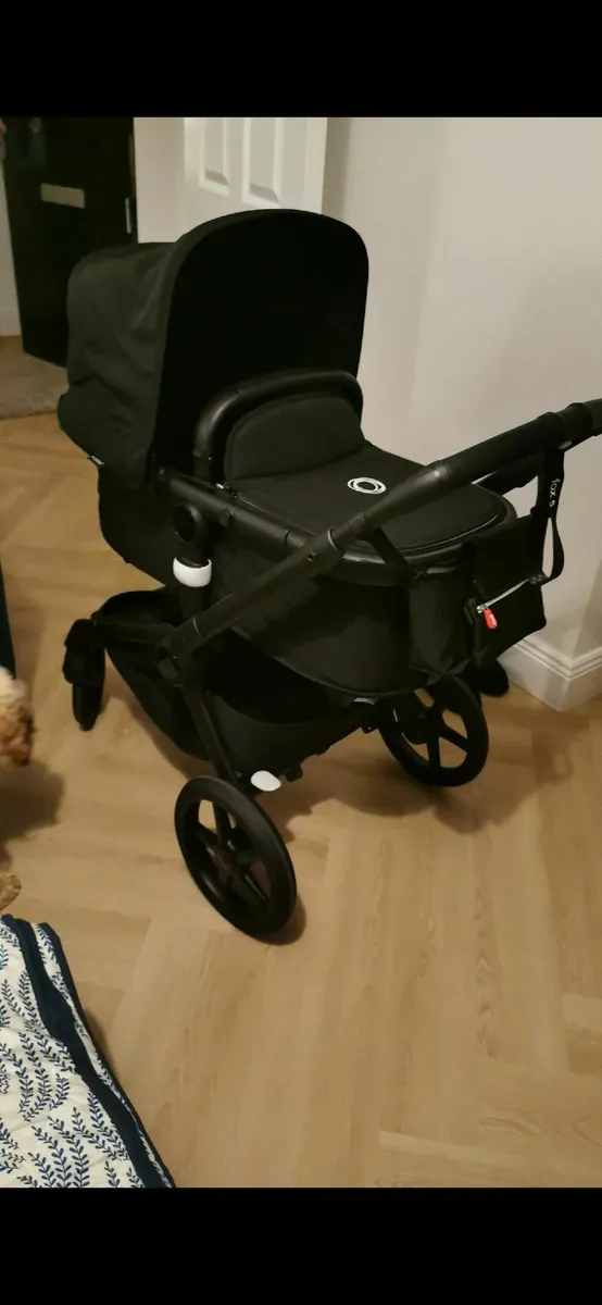 Bugaboo Fox 5 Pram and Pushchair - Image 1