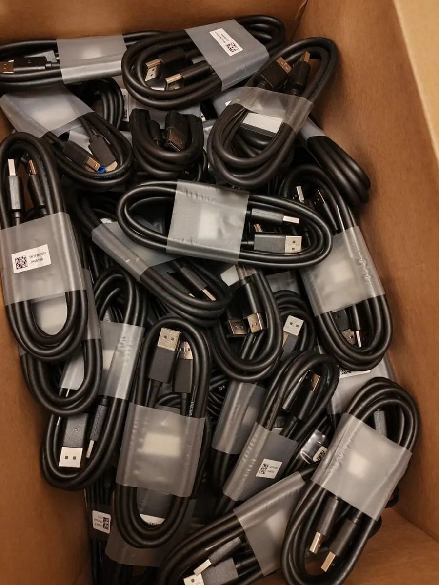 Display Port to Display Port - Image 4