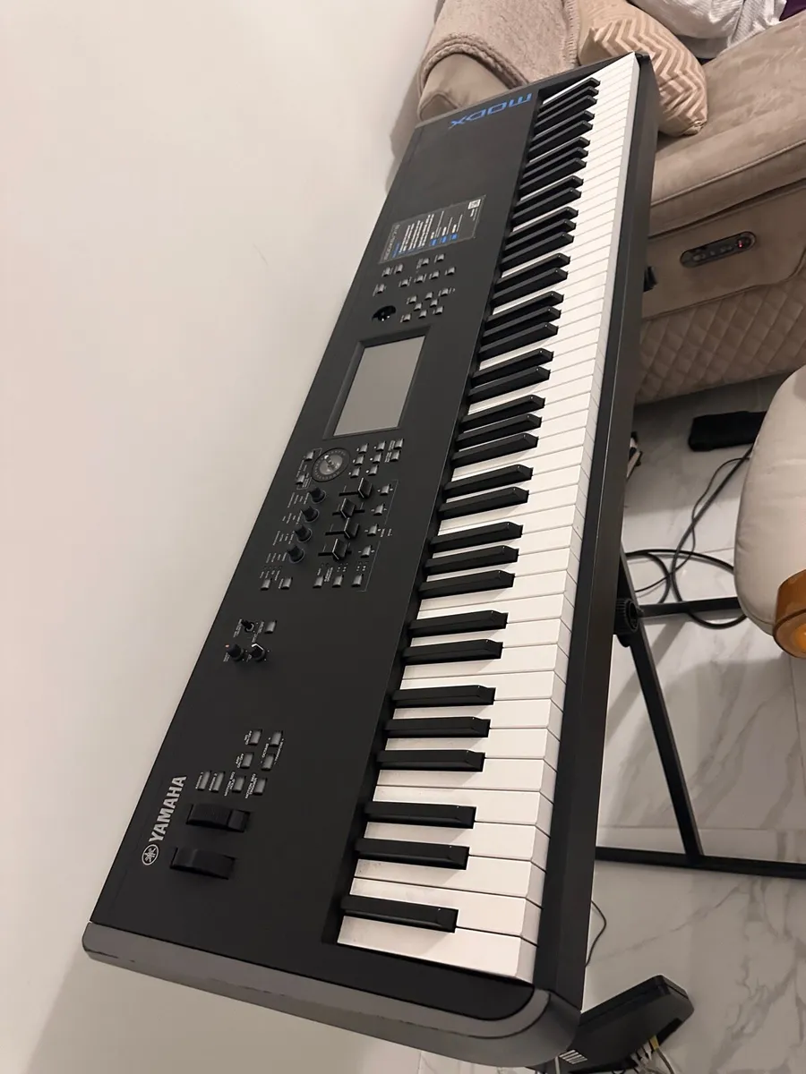 Yamaha Modx 8 - Image 1