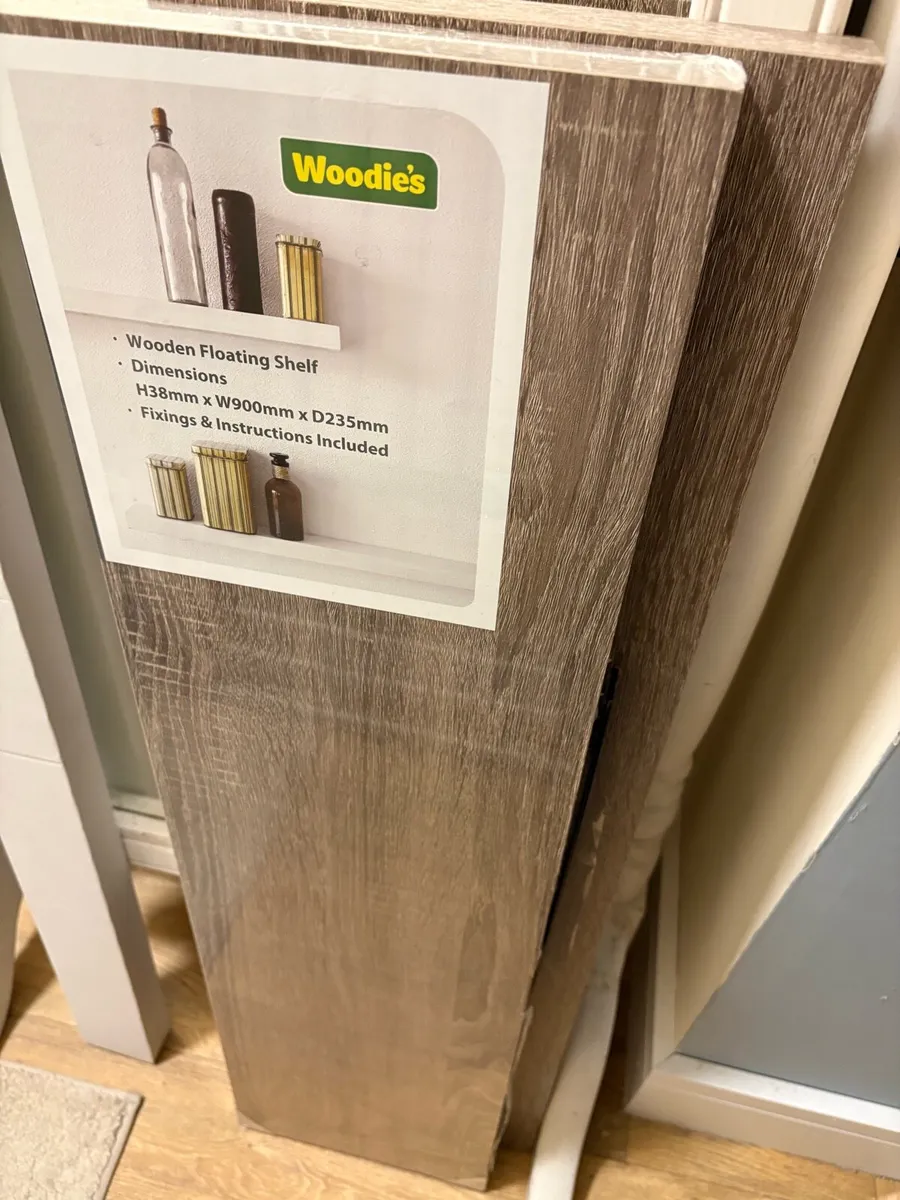 Floating Shelf x 2 - Image 1
