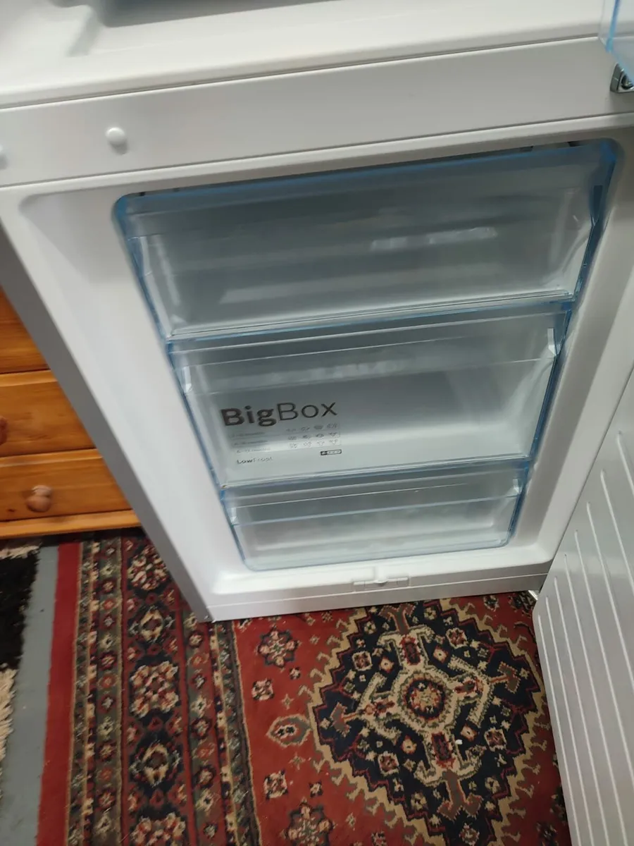 Bosch Fridge Freezer - Image 4