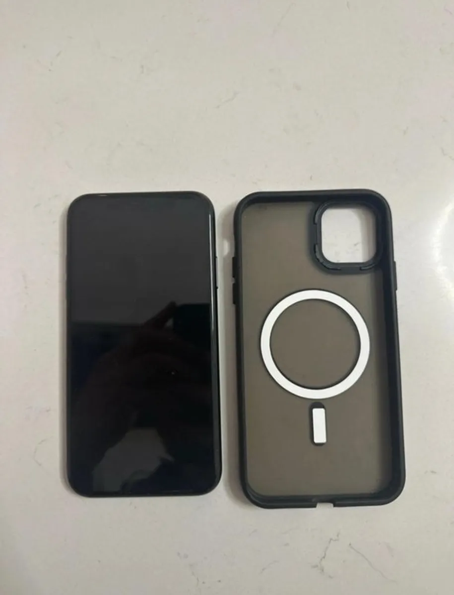 iPhone 11 Unlocked - Image 1