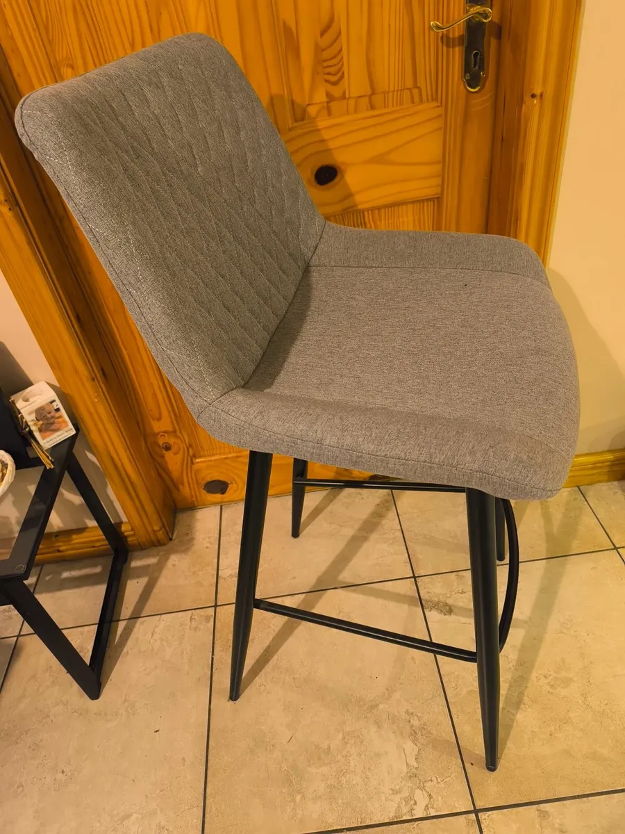 Bar stools - Image 2