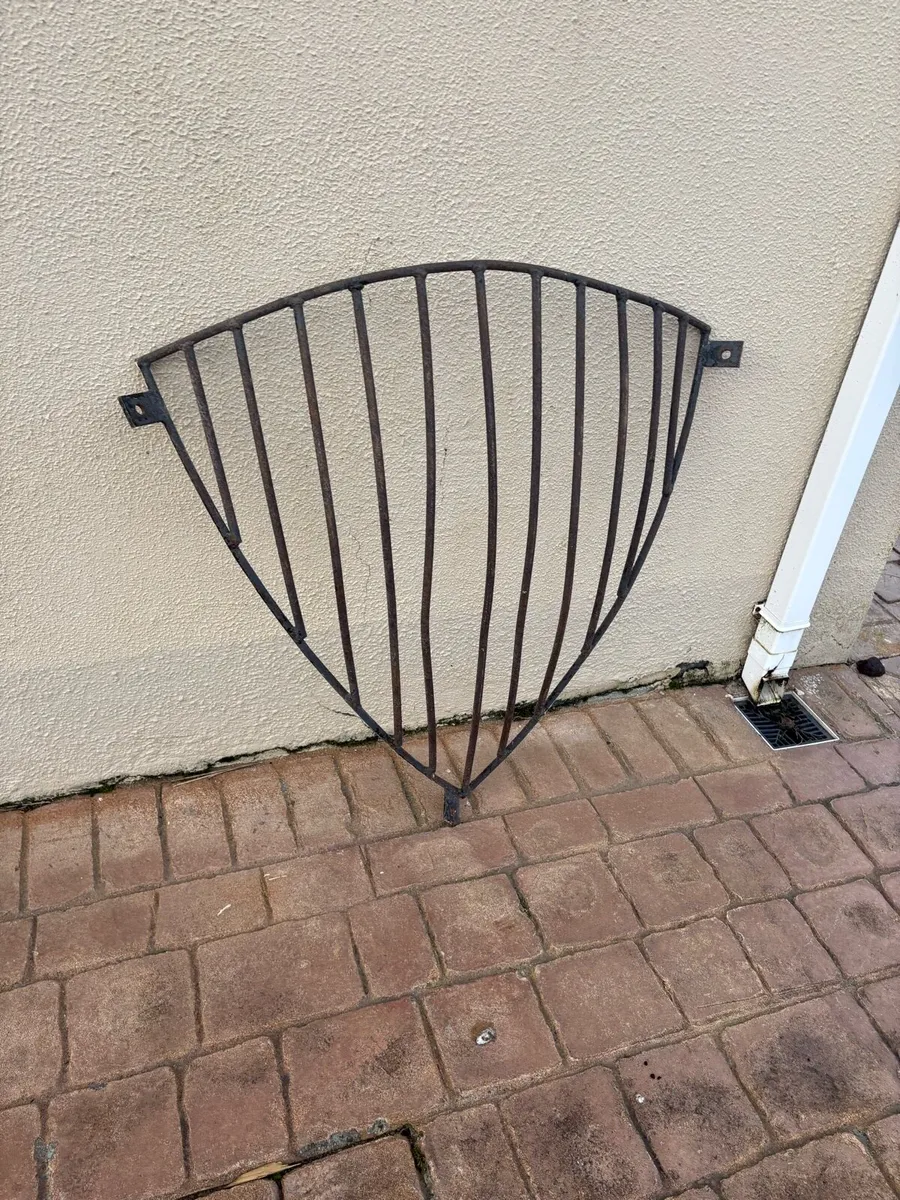 Stable Doors - Image 2