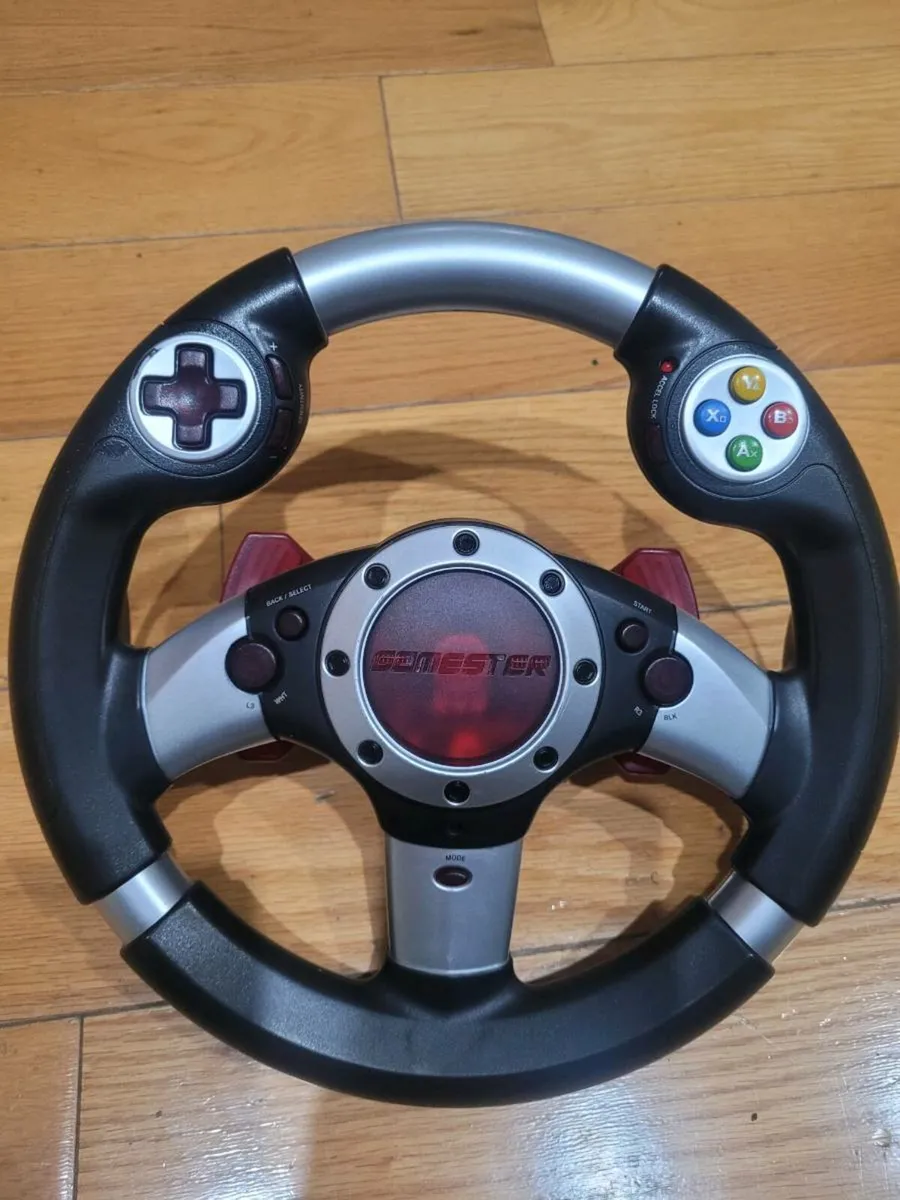 Gamester steering wheel - Image 3